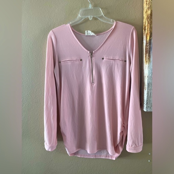 Sweet Wanderer pink maternity top with stretch size small - Picture 1 of 8